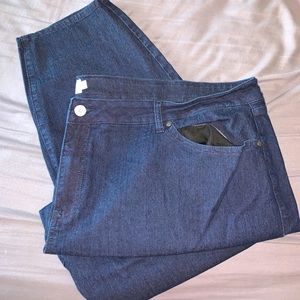 New Torrid Dark Wash Skinny Jeans Size 30S